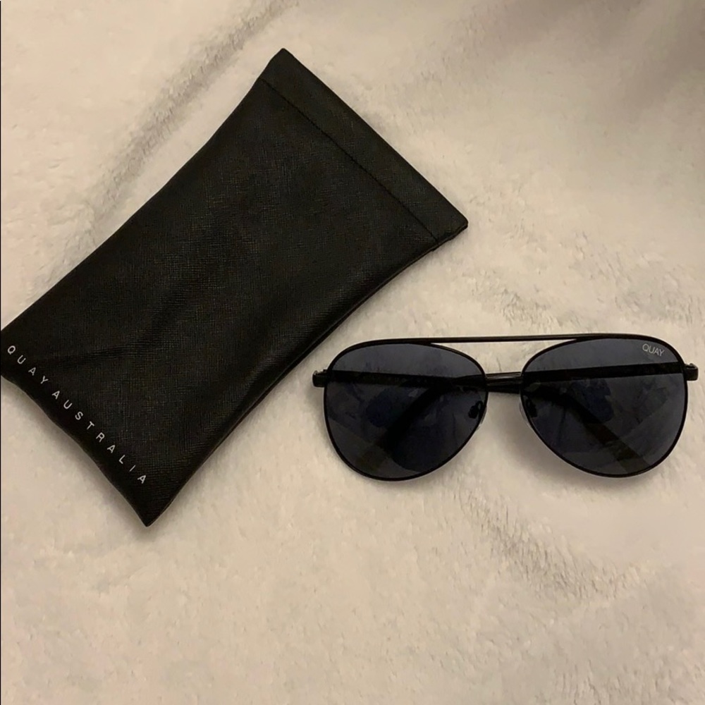 QUAY NEW (never worn) sun glasses